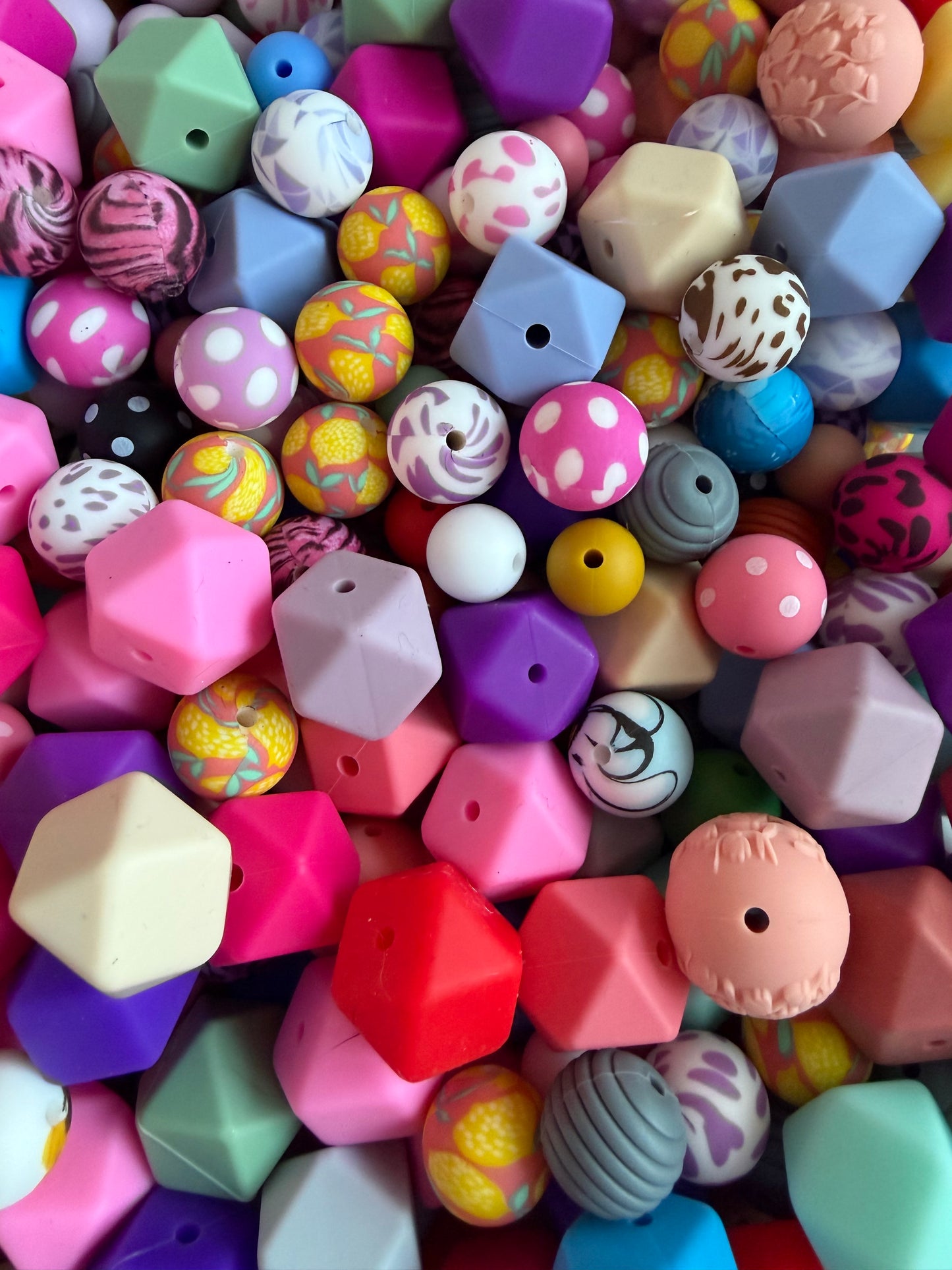 Bead scoops