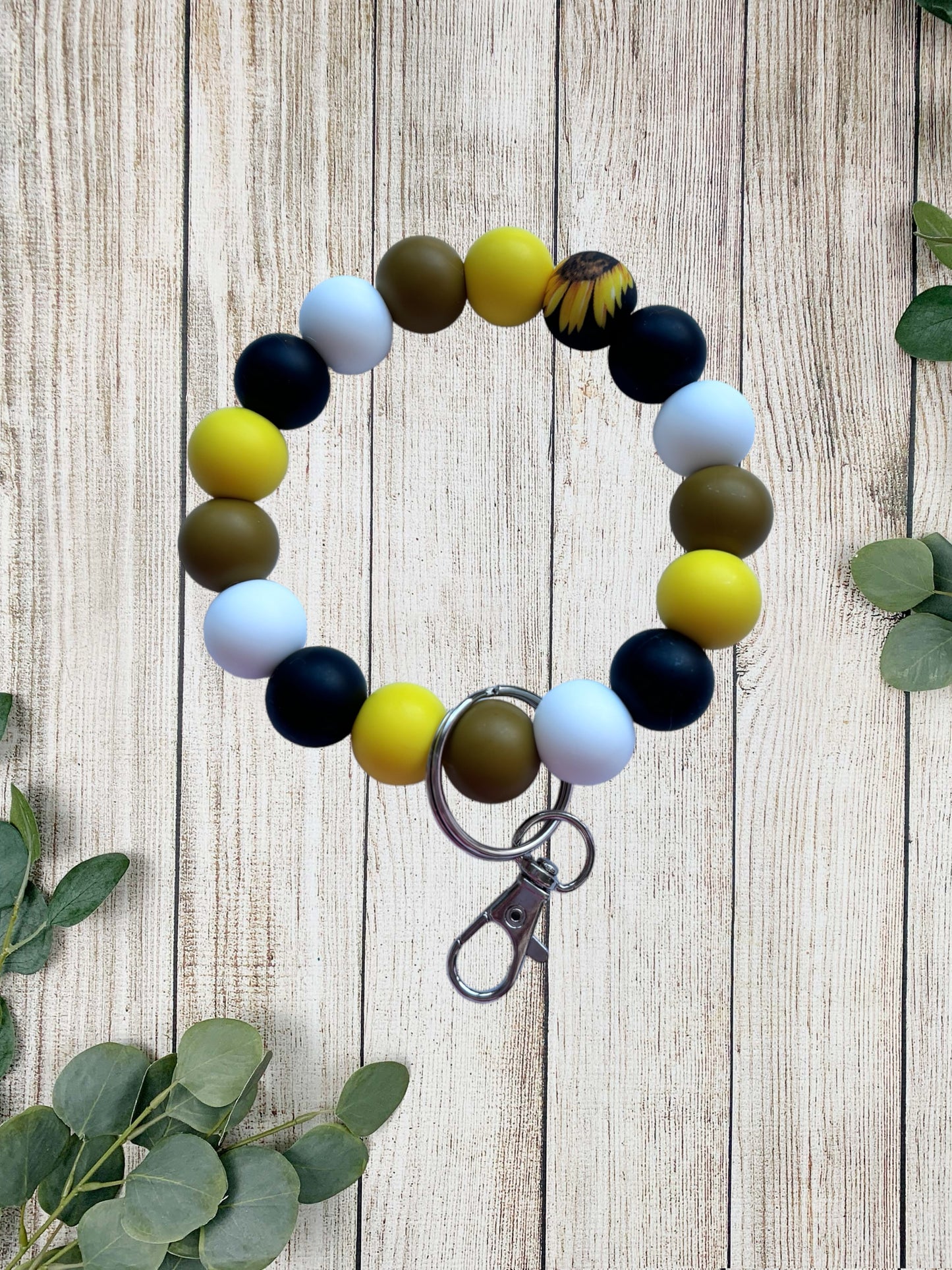 Sunflower beaded wristlet