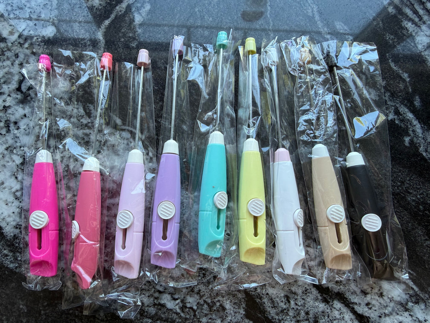 Box cutter style 2