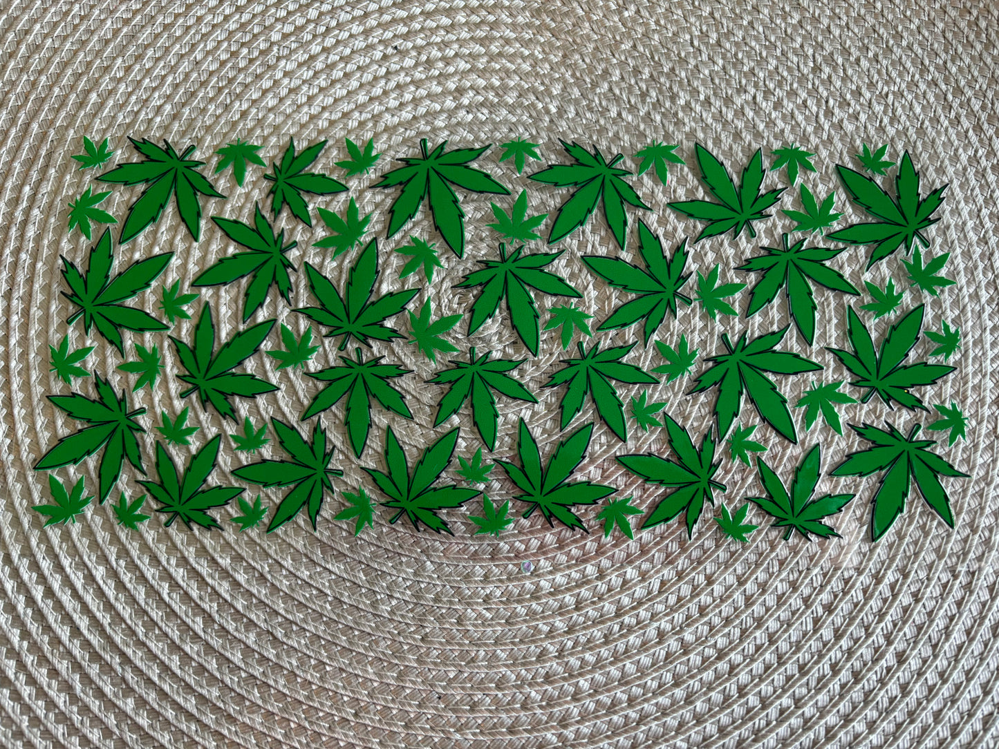 Happy leaf |16oz UV DTF glass can wrap