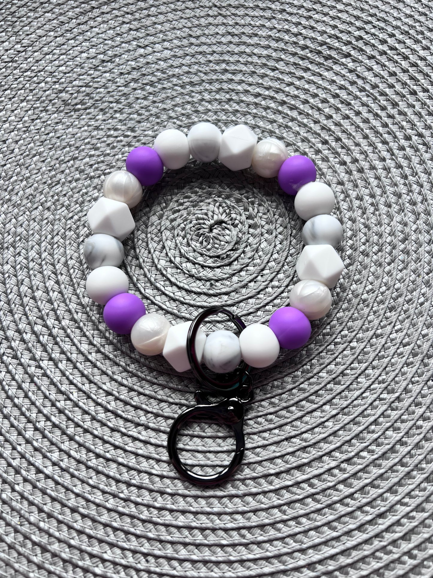 Purple marble beaded wristlet