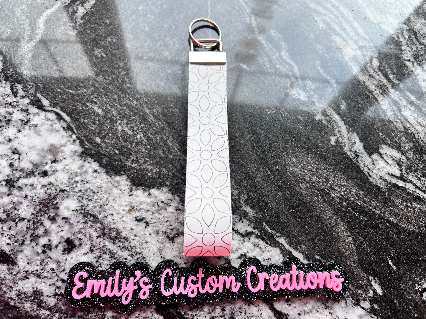 Flower power wristlet