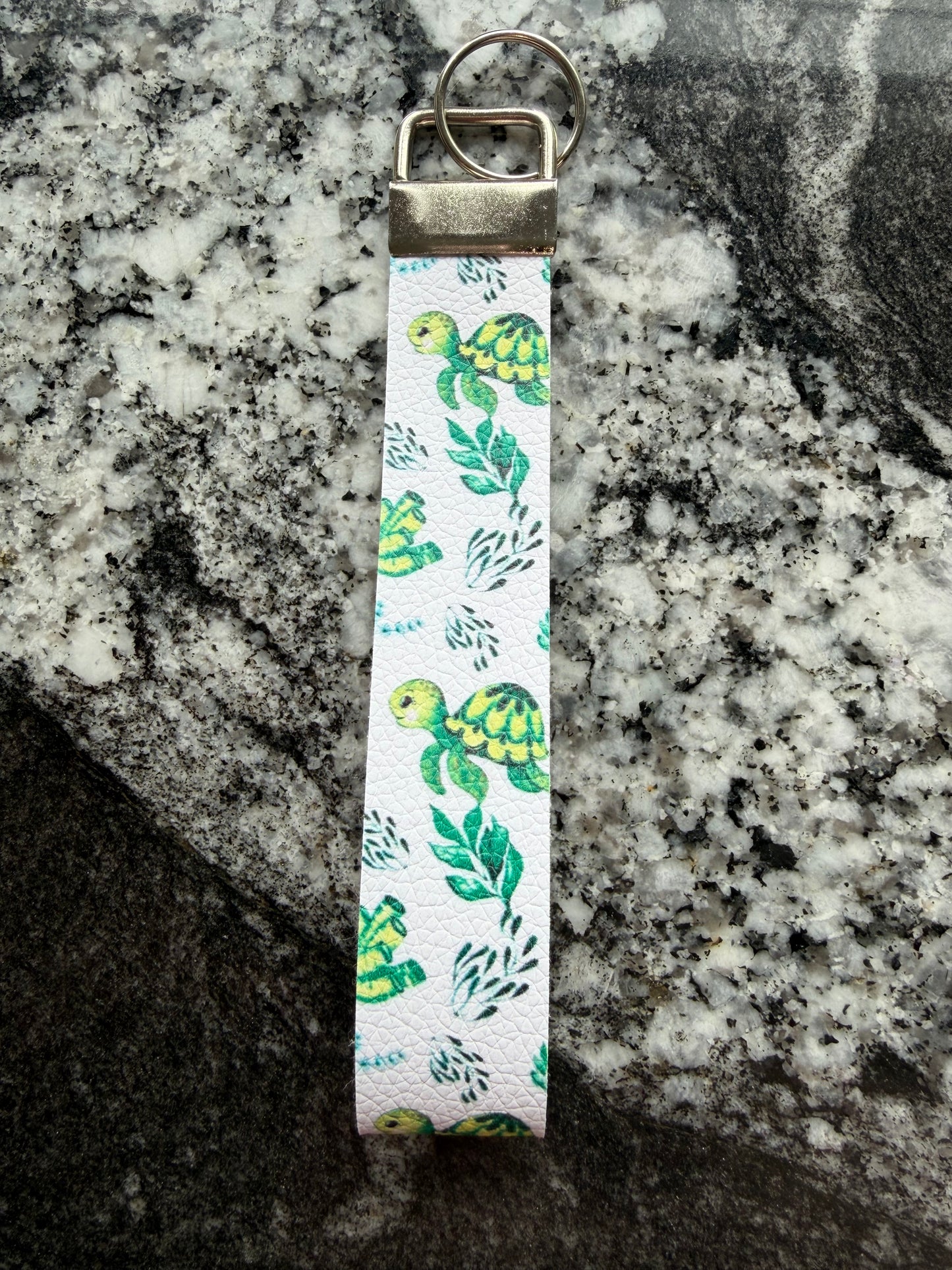 Turtles | fabric wristlet