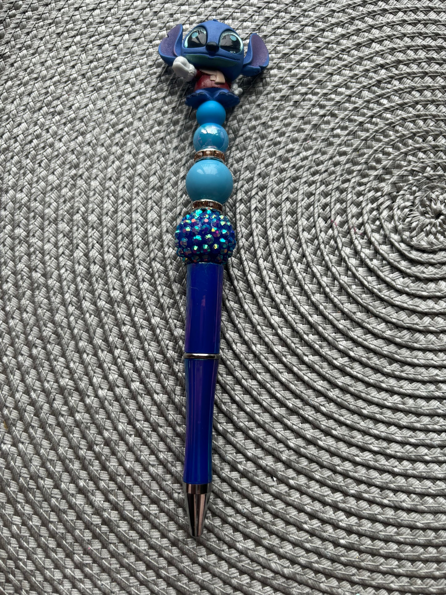 Blue alien pen